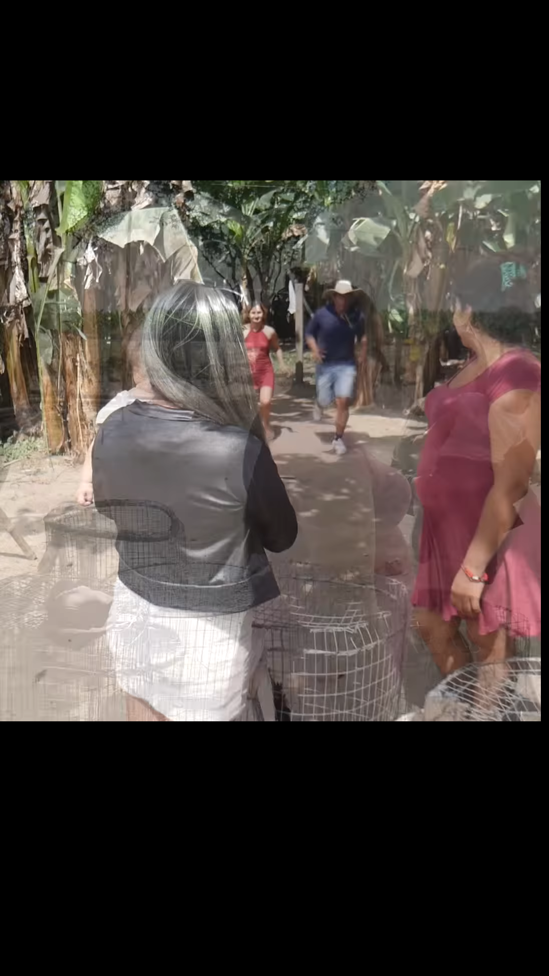 L2801001 La ex mujer de mi marido vino justo el día de mi cumpleaños