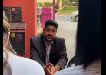 L2901002 Jefe pone a prueba a los empleados y hace una sorpresa 😱❤️