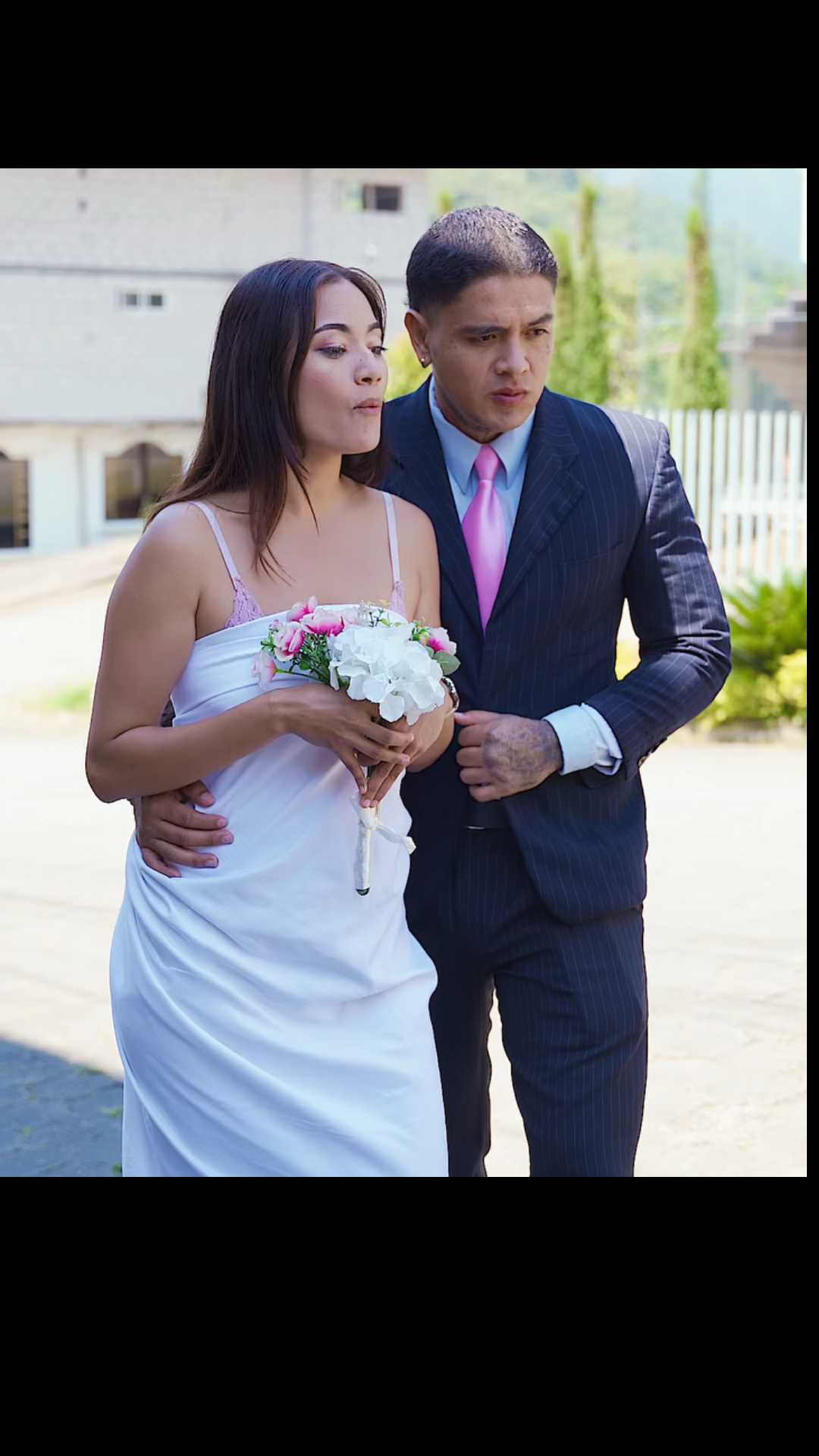 L0402005 La dejó en el altar el día de su boda sin imaginar que el destino la haría más poderosa que él part2
