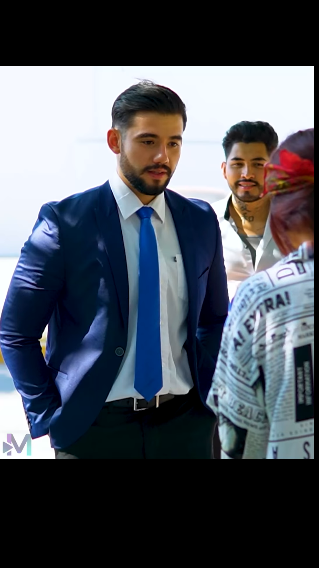 L0302002 Millonario puso a prueba a mujeres para descubrir quién era interesada part2