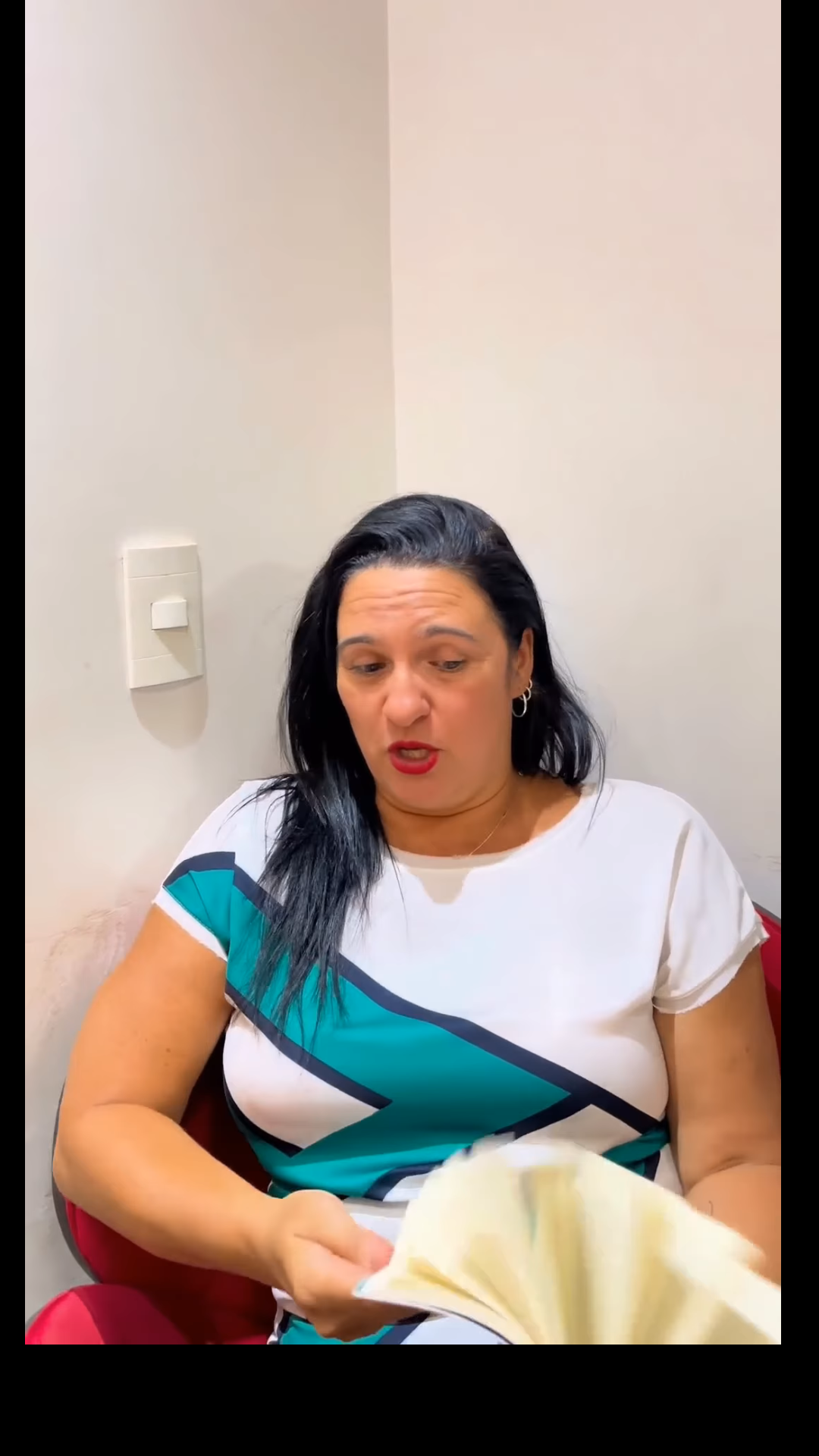 L0502002 Humilló a su yerno por ser pobre, pero la vida le enseñó una lección part2