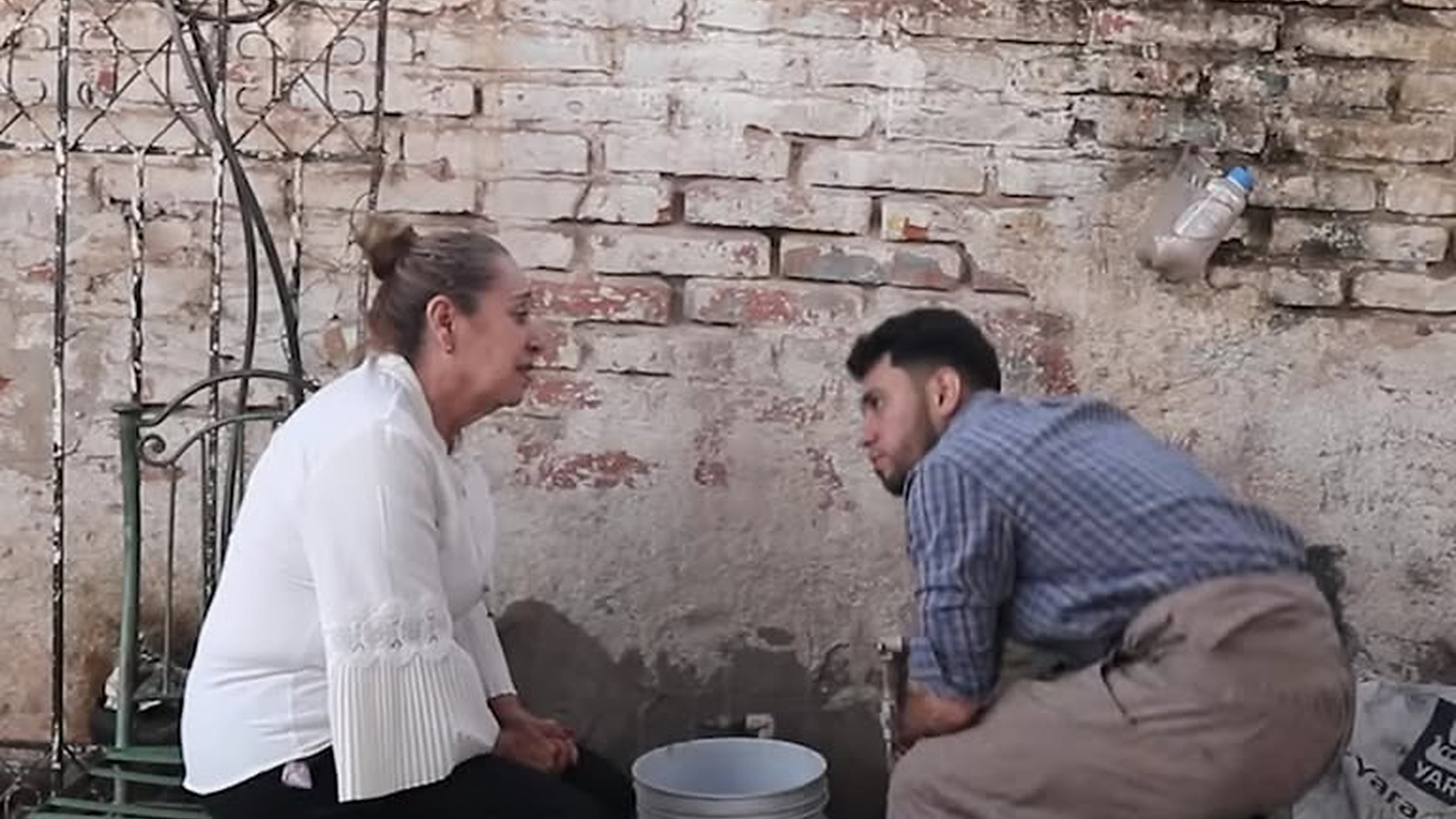 L0203002 Tenía un amor prohibido con un mecánico y su madre lo quería impedir. part2