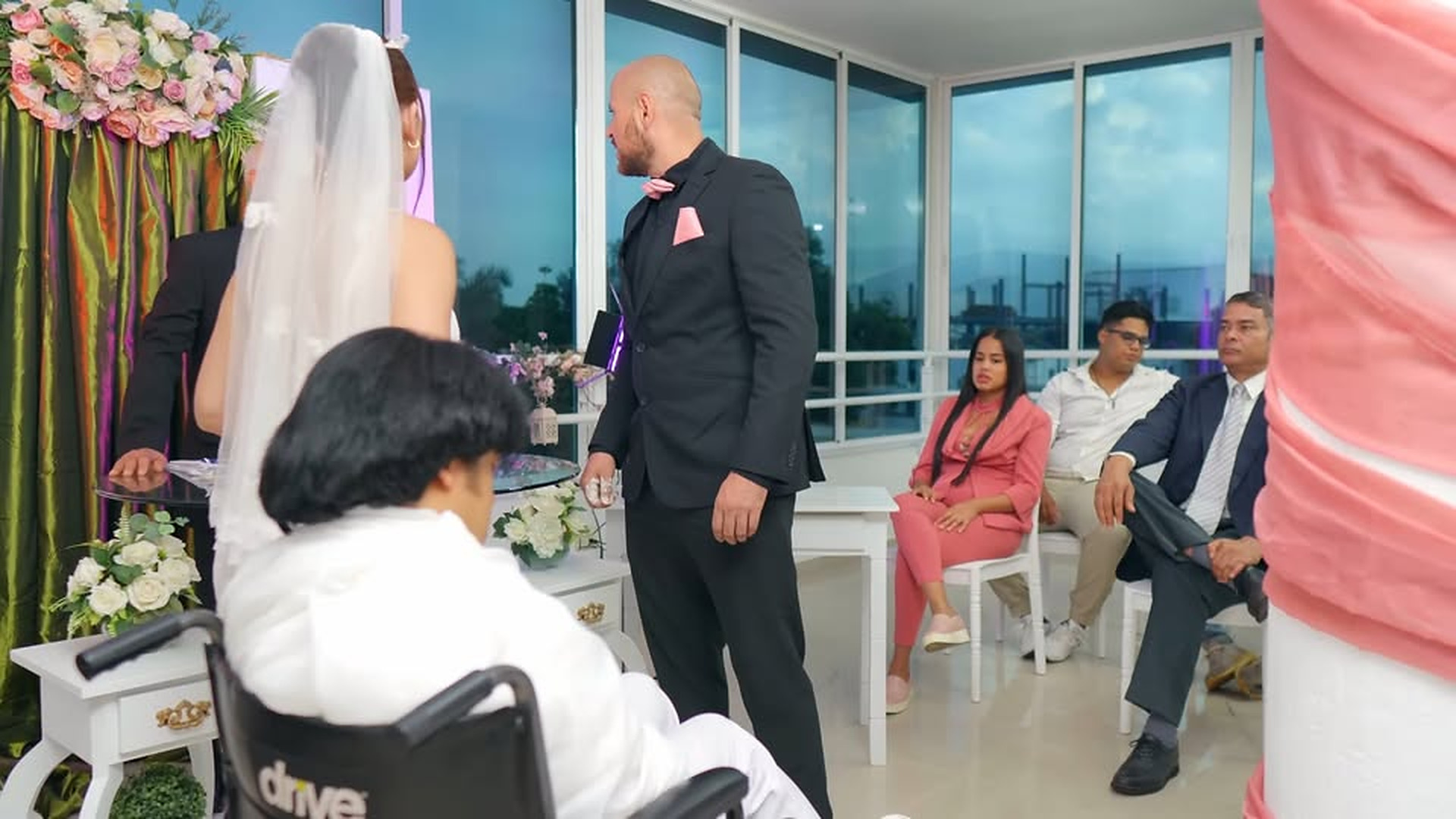 L0803002 Le puso una trampa su novio en plena boda para part2