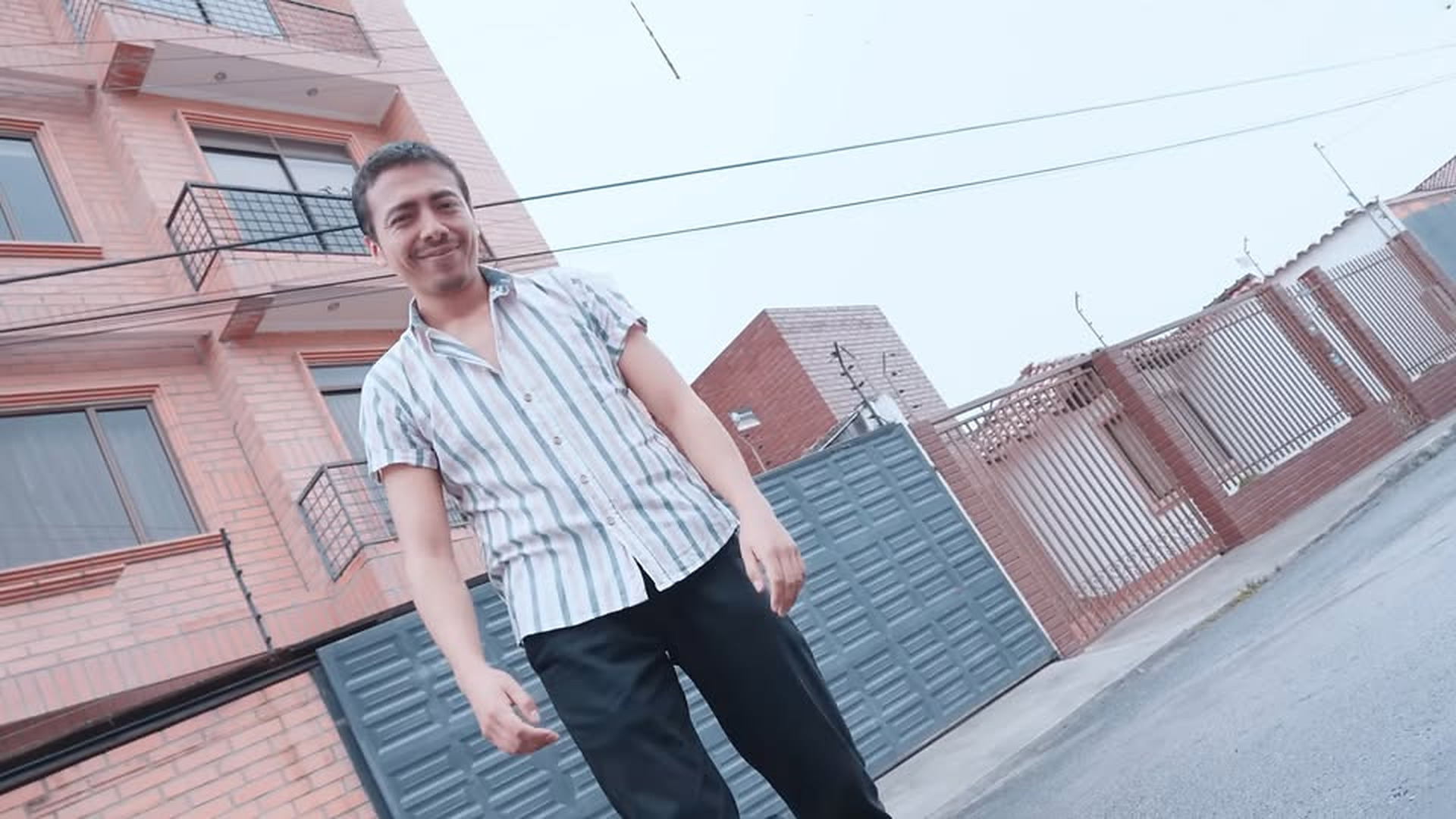 L0903004 El Fantasma de su novio no la dejaba en Paz part2