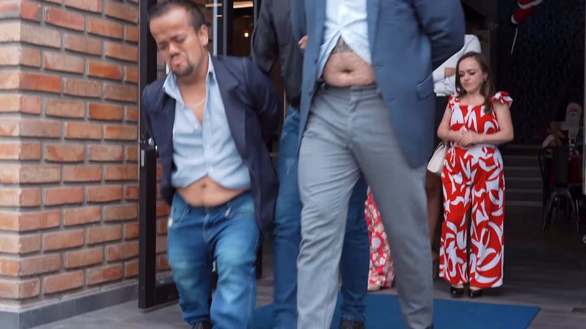 L1003001 Gemelas tuvieron la peor Cita de su vida les die part2