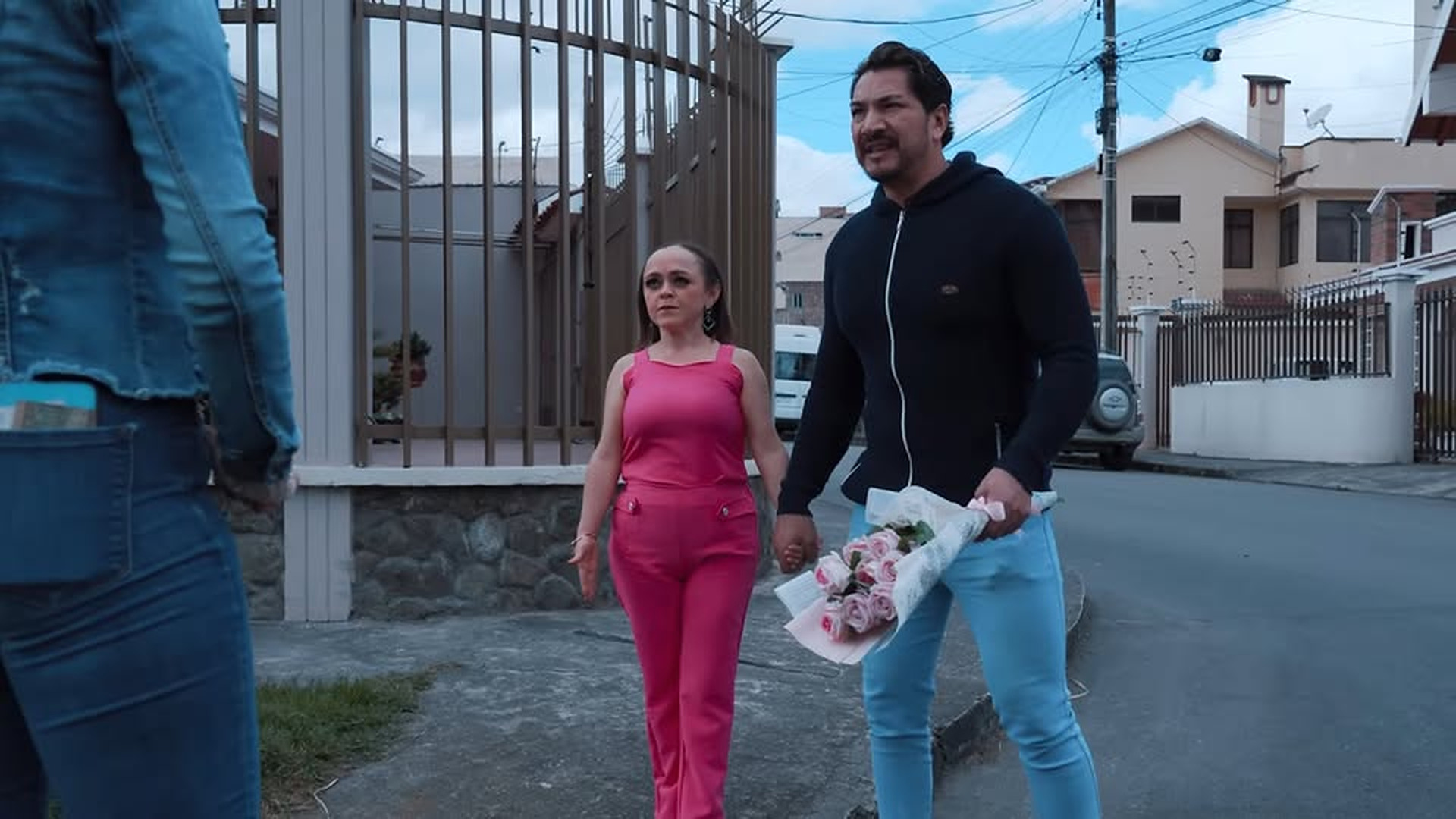 L1903001 Una joven humilde se enamora de un millonario vi part2