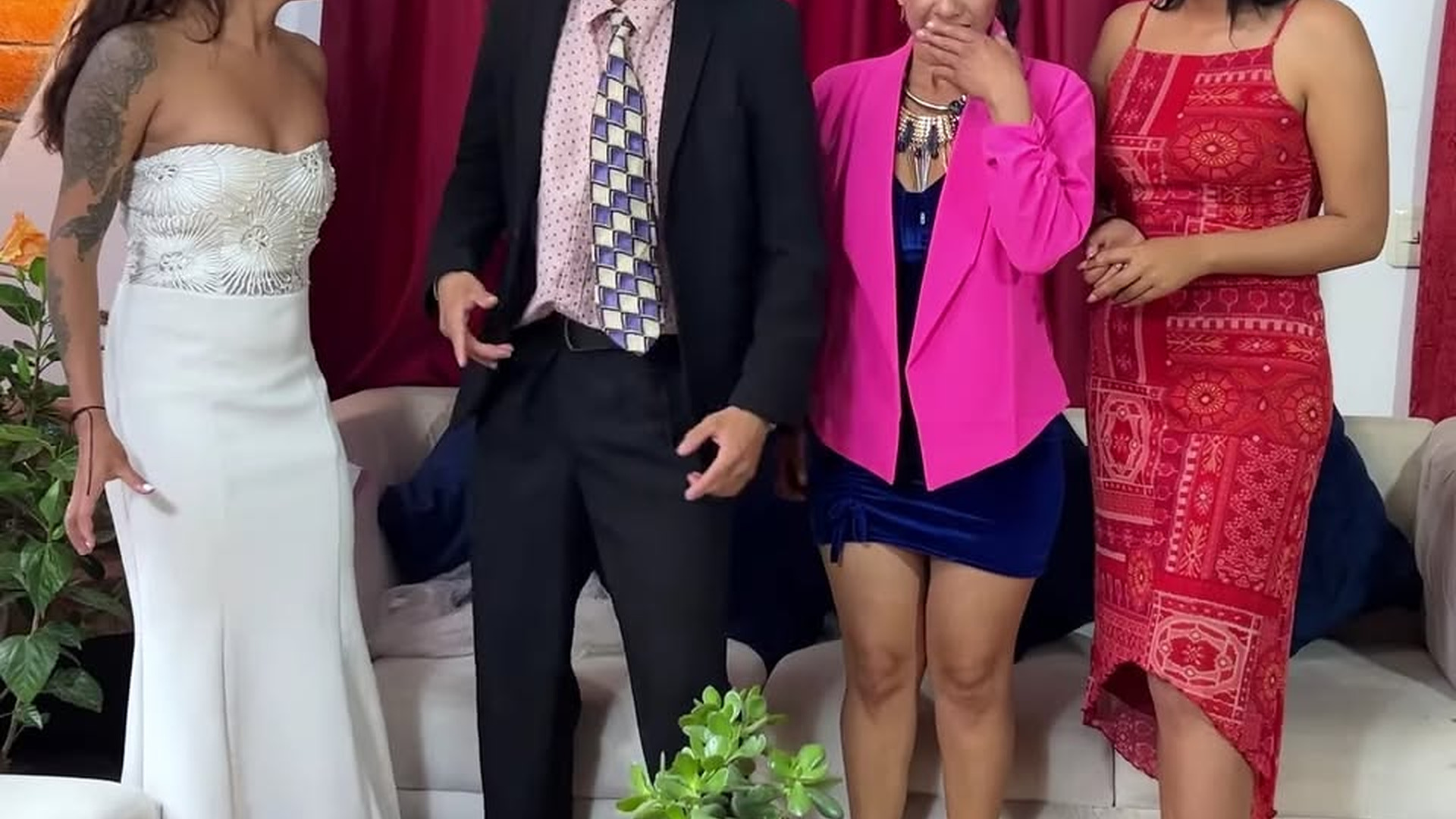 L2403001 Madre e hijo se enamoraron de la misma mujer e hizo esto pocos minutos antes de la boda part2