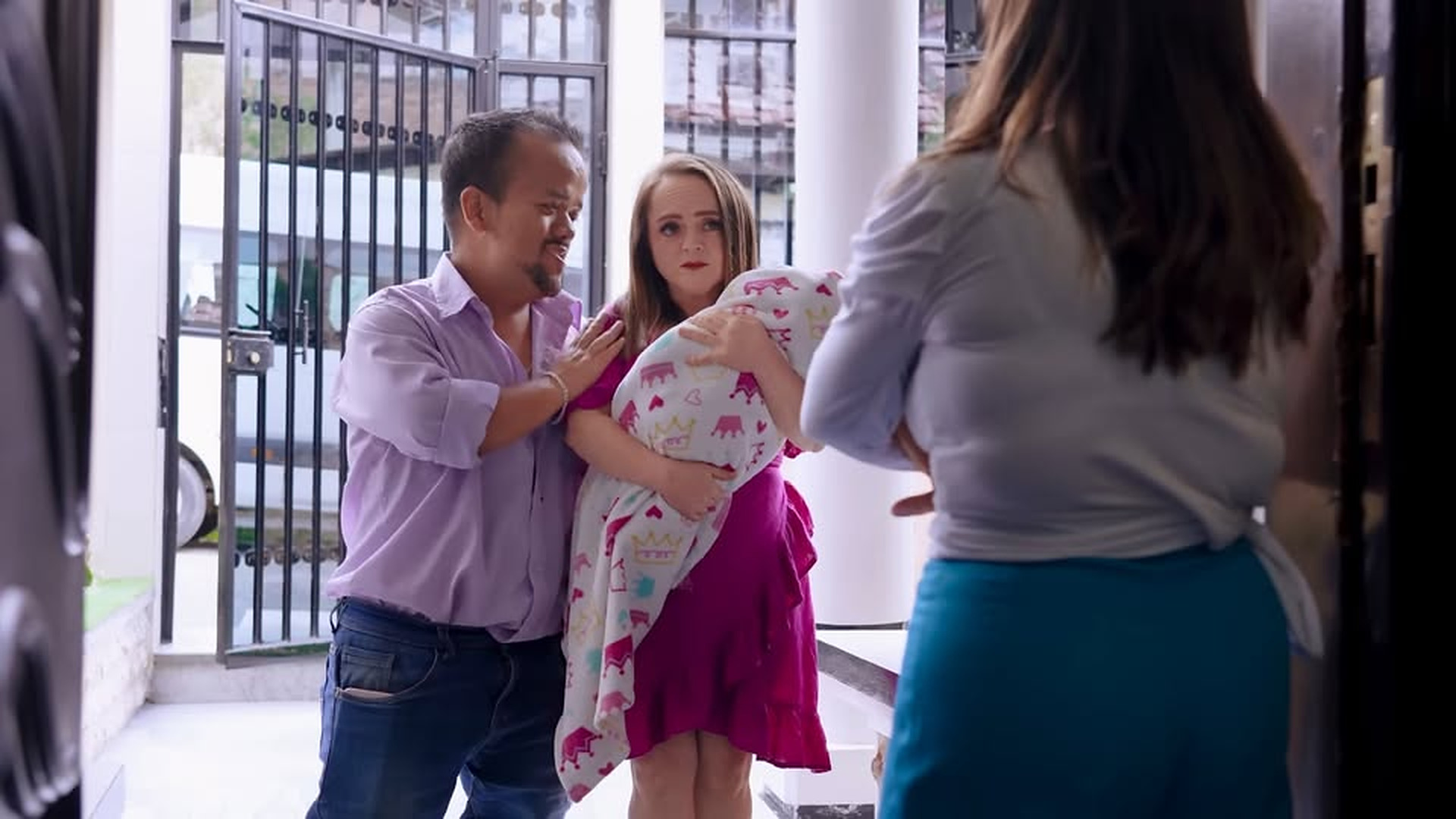 L2303004 Desconfiaba de su esposo mientras ella lo engañaba part2