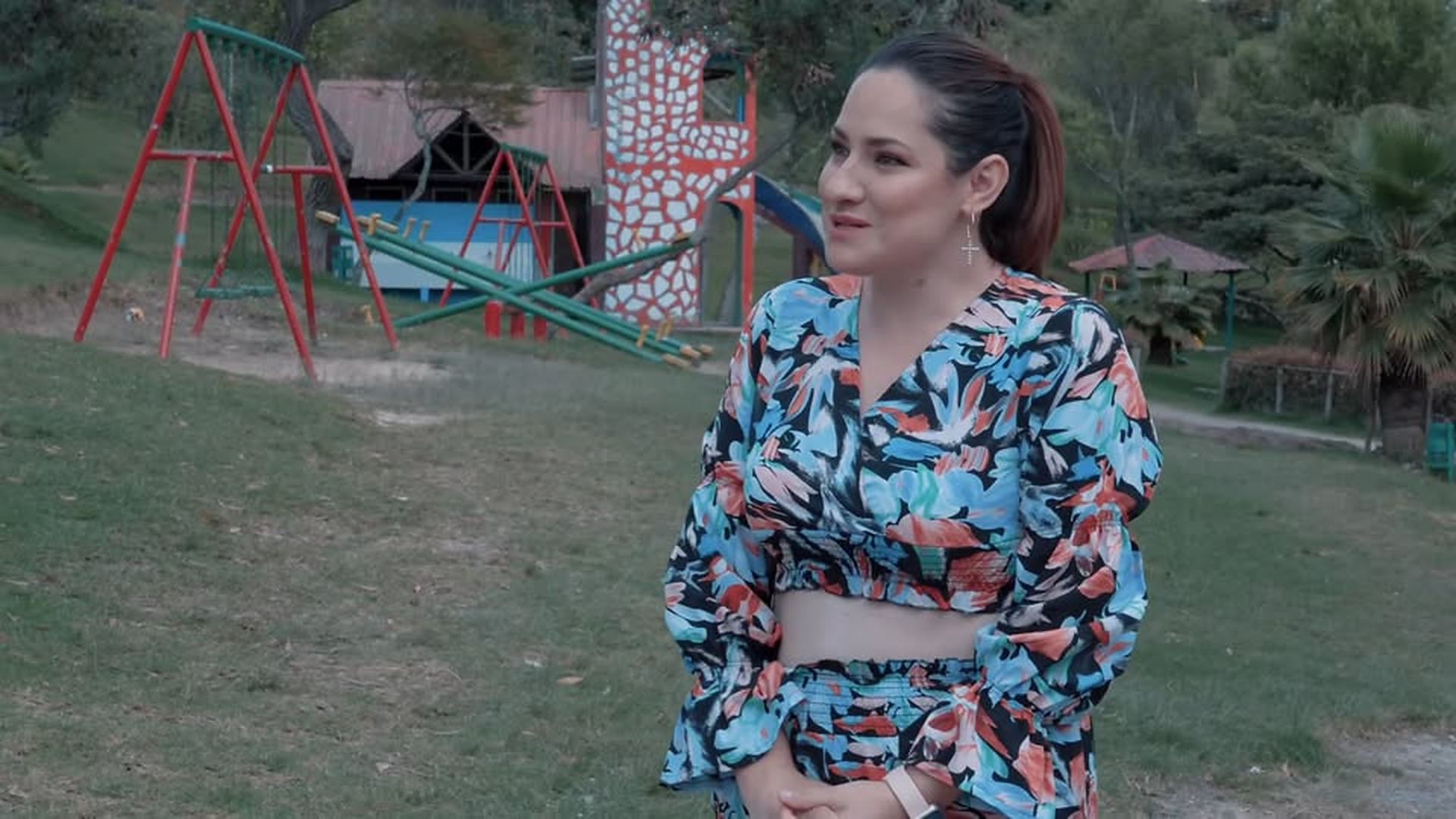 L2503002_Mujer tóxica, por los celos la alejaron de un buen_part2 | Hung Moi