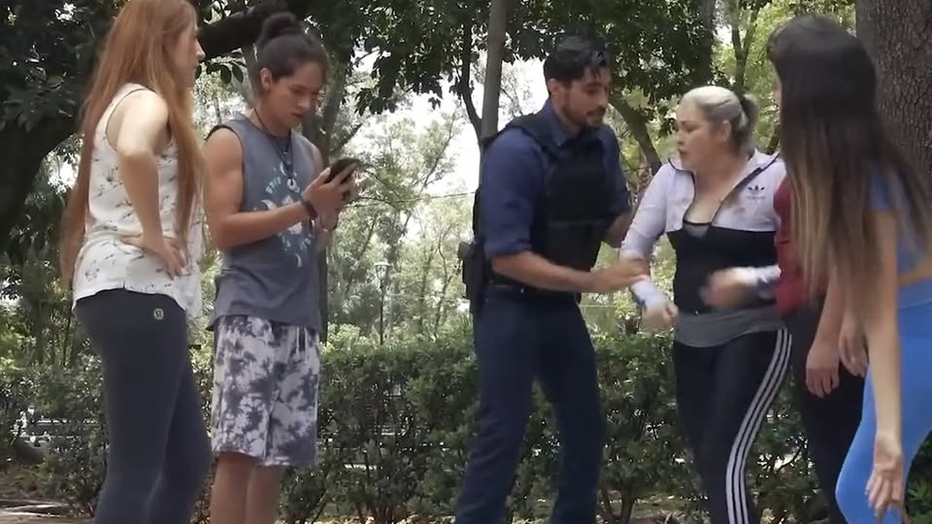 L2703005_La educación no se compra con dinero_part2 | Khoia huyee