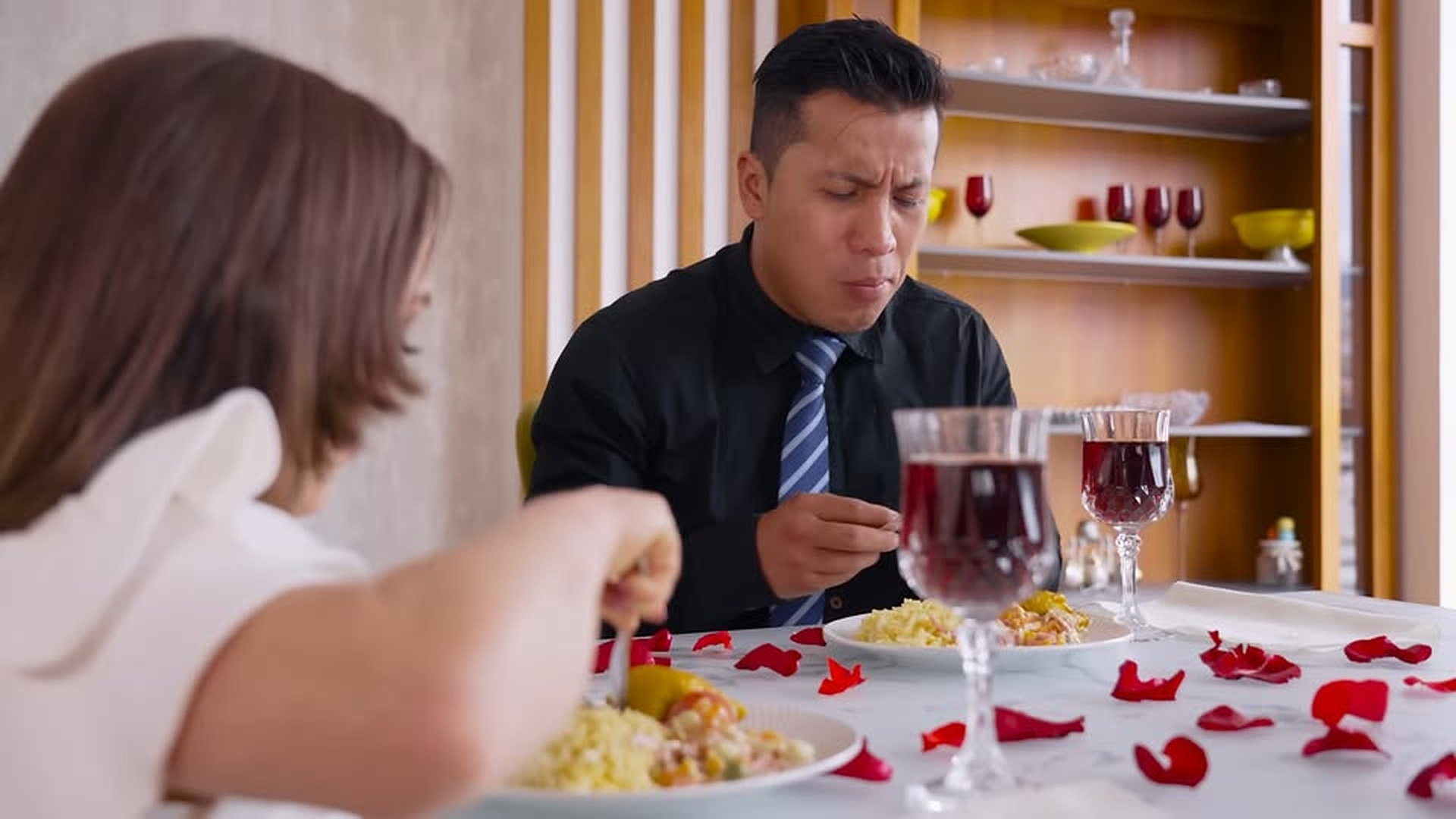 L2703005_Hizo la vida de su Madrastra un caos para_part2 | Hung Moi